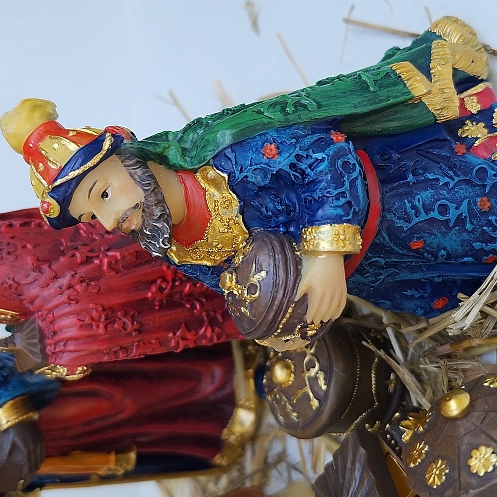 NIB THE REAL LIFE NATIVITY SET/THE THREE KINGS GIFTS 14 PIECE 7" SET - Picture 10 of 17